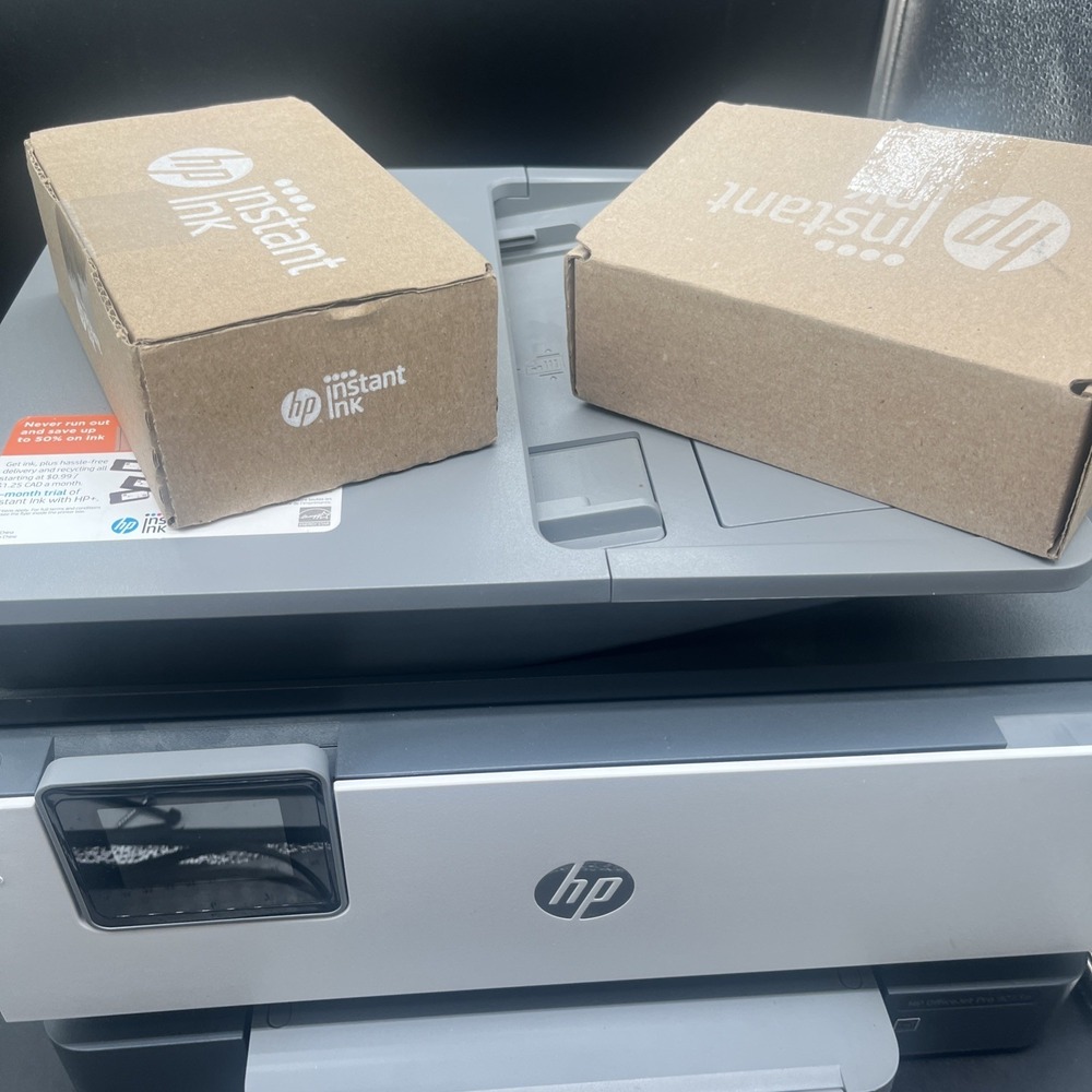 HP OfficeJet Pro 9015e Wireless Color All-In-One Inkjet Printer - Tested W/ Ink - Picture 4 of 16